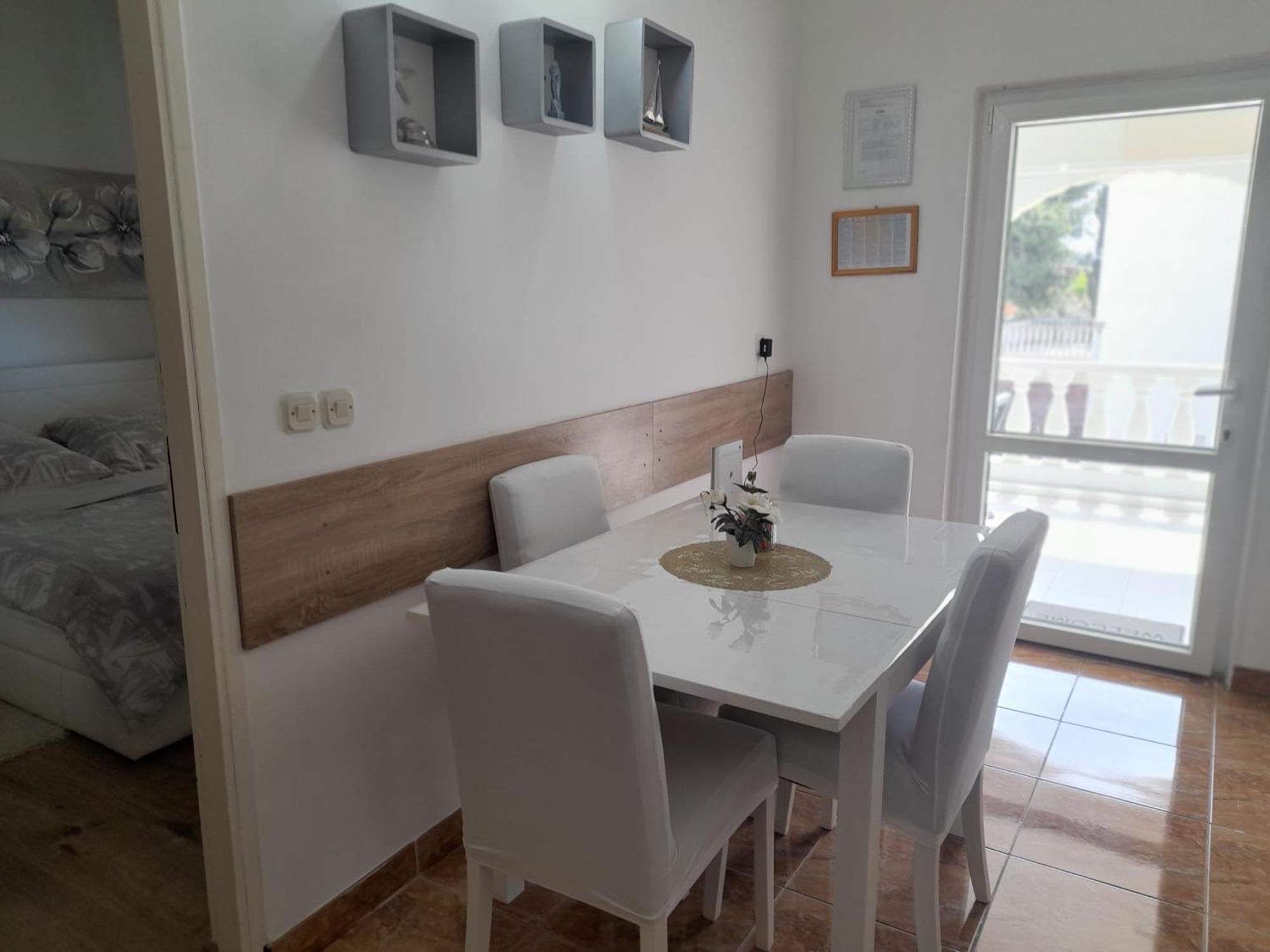 Apartment Megy Vir Zewnętrze zdjęcie